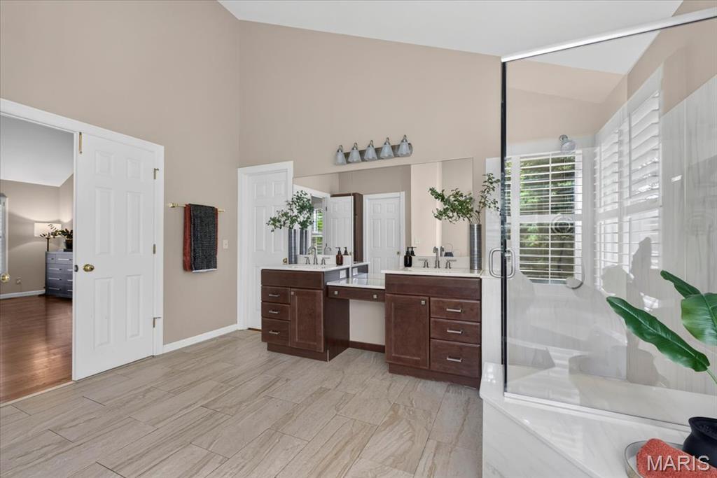 17619 Bridgeway Drive Property Photo 26