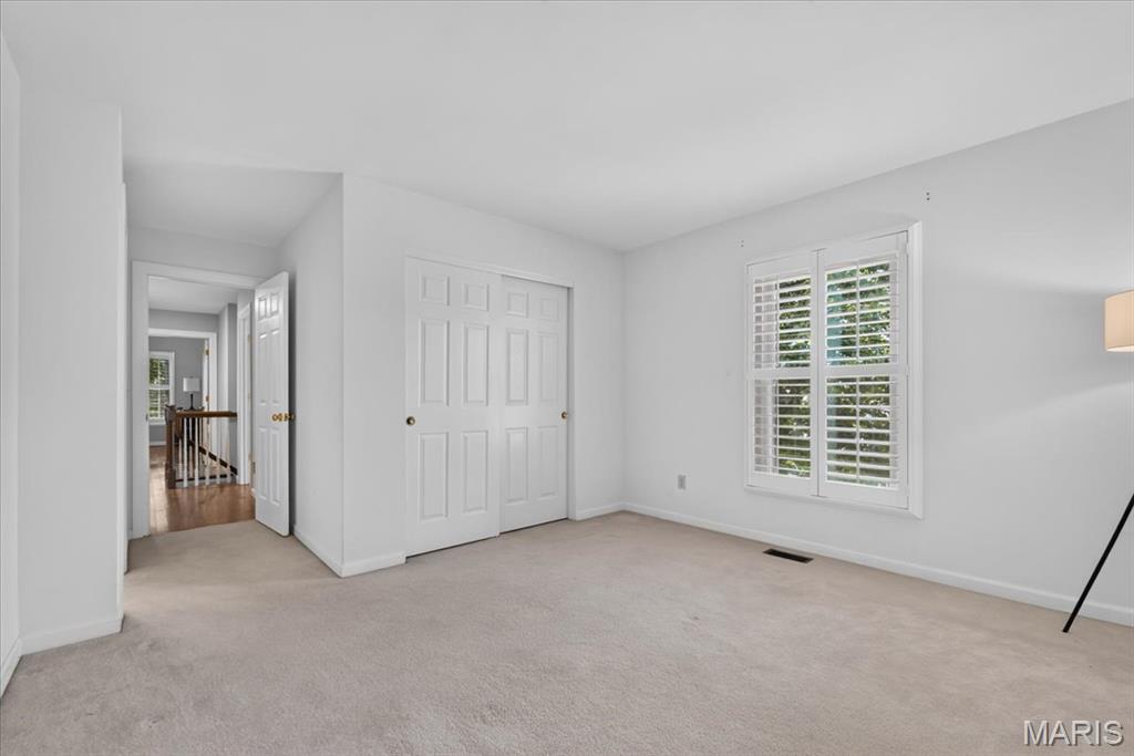 17619 Bridgeway Drive Property Photo 33