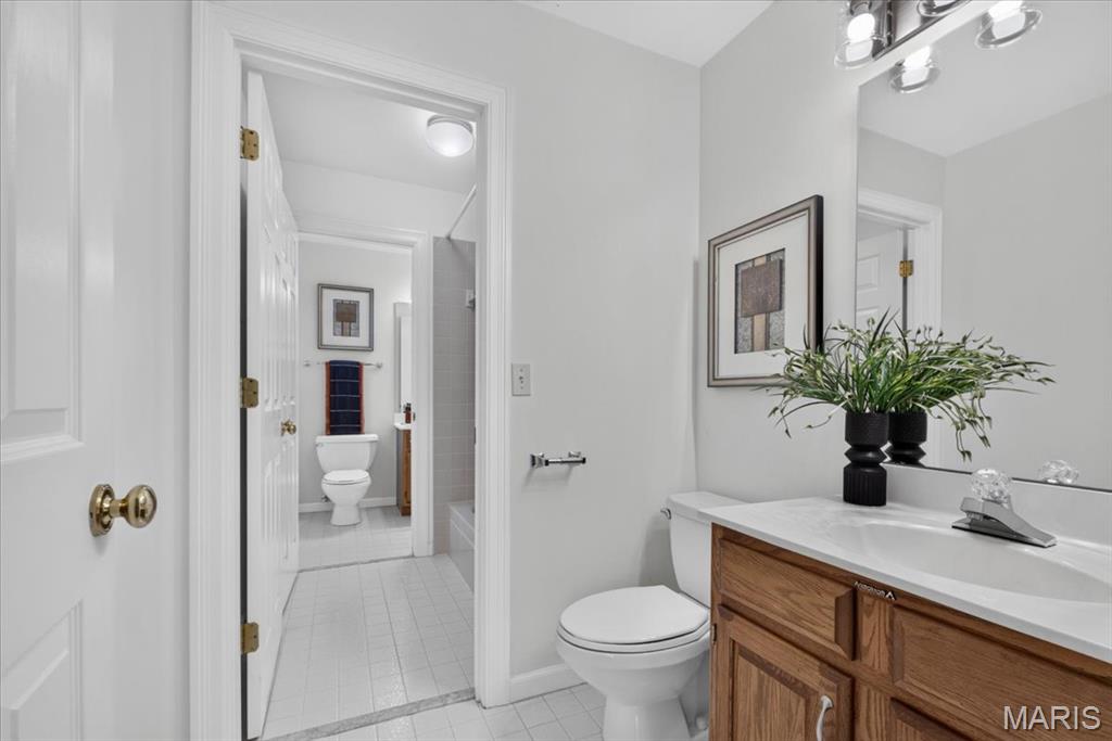 17619 Bridgeway Drive Property Photo 34