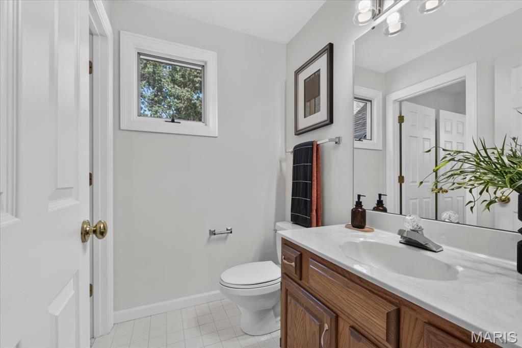 17619 Bridgeway Drive Property Photo 36