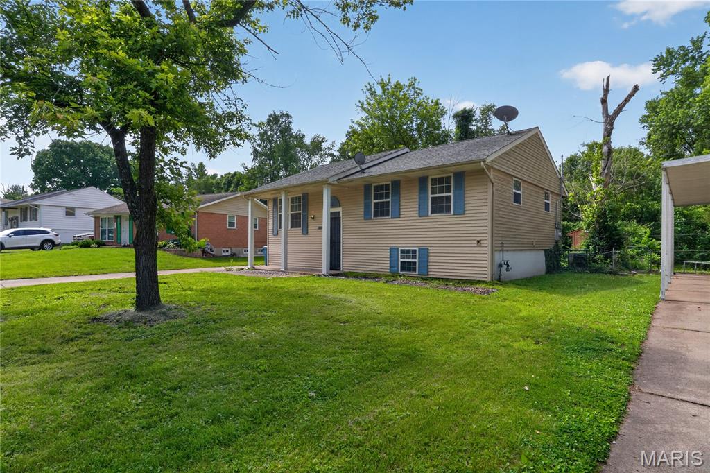 1420 Columbus Drive Property Photo 1