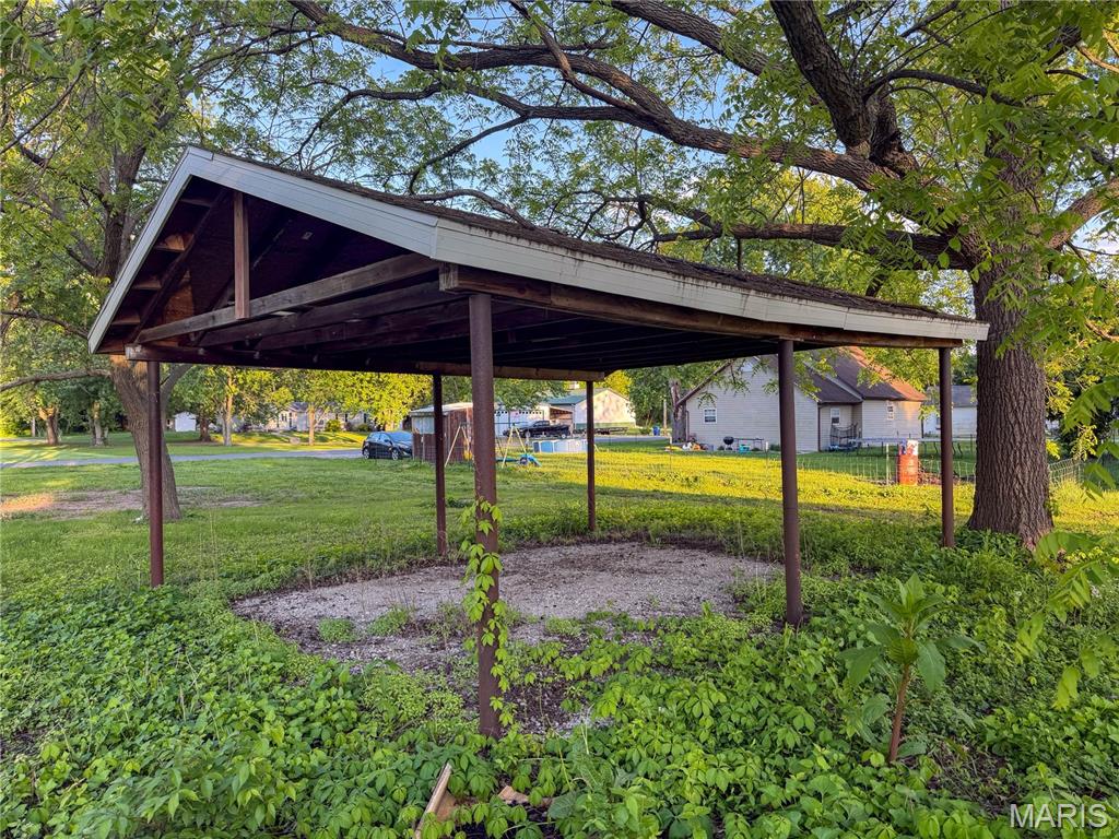305 Mine Road Property Photo 17