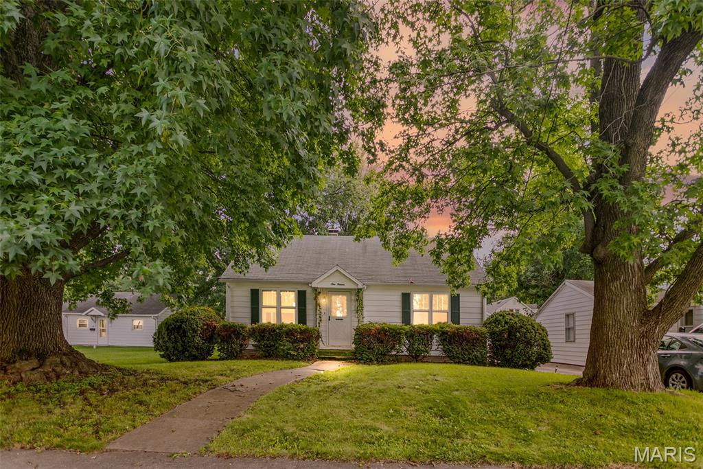 114 Andrew Avenue Property Photo 1