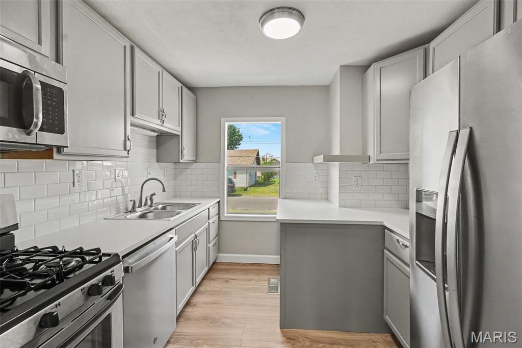 417 Young Avenue Property Photo 8