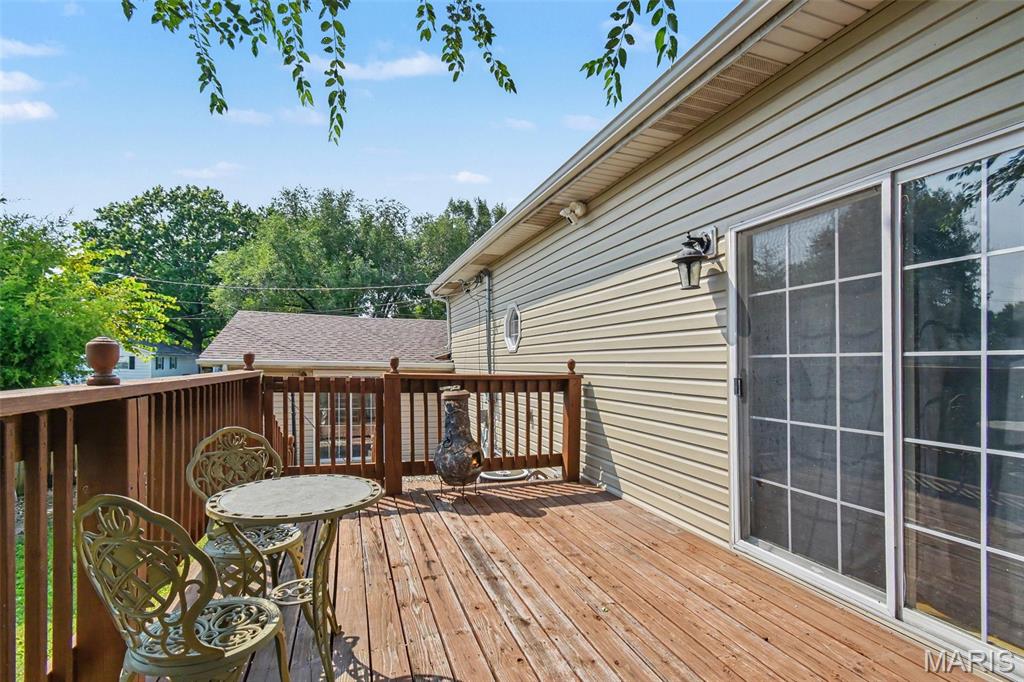 417 Young Avenue Property Photo 23