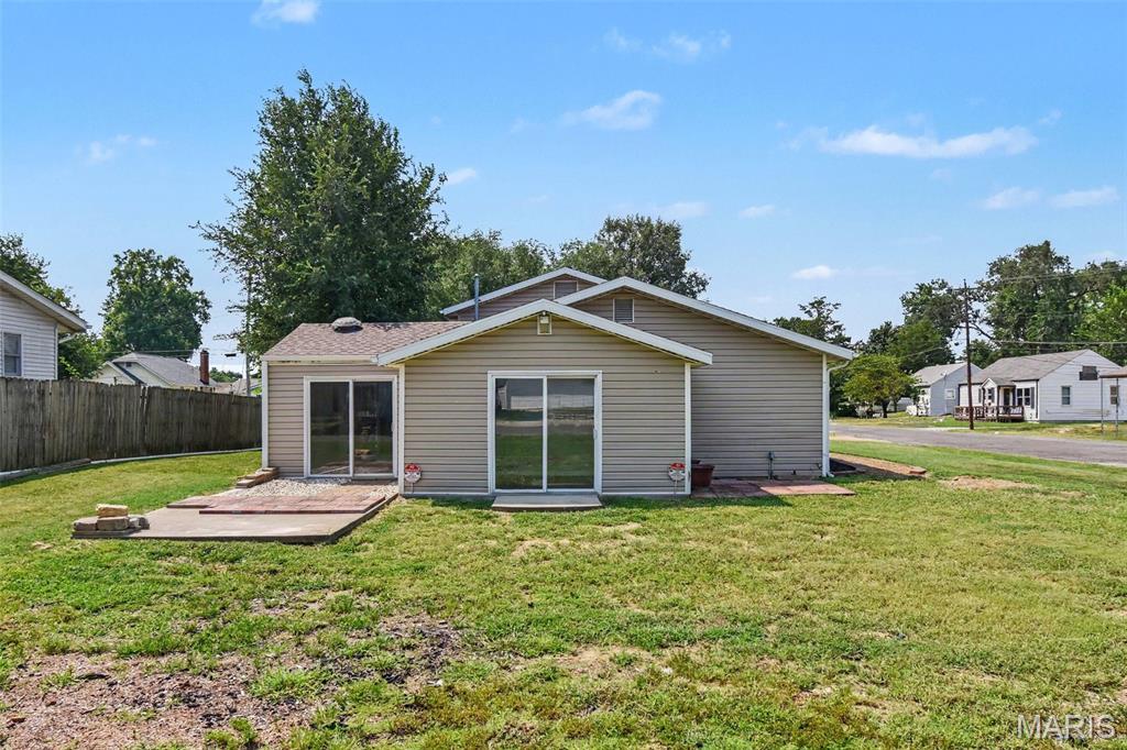 417 Young Avenue Property Photo 26
