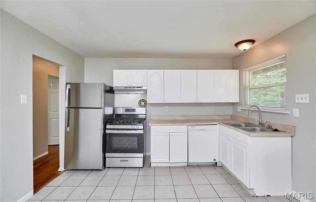 1960 Parker Road Property Photo 10