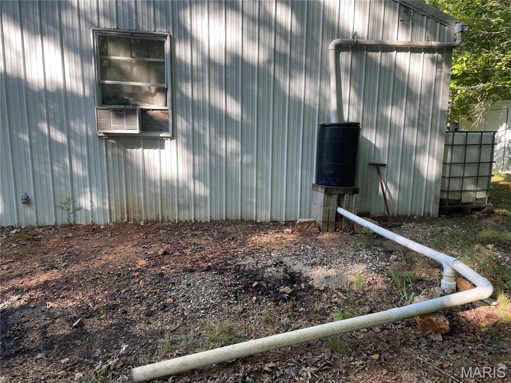 739 County Road 6250 Property Photo 4