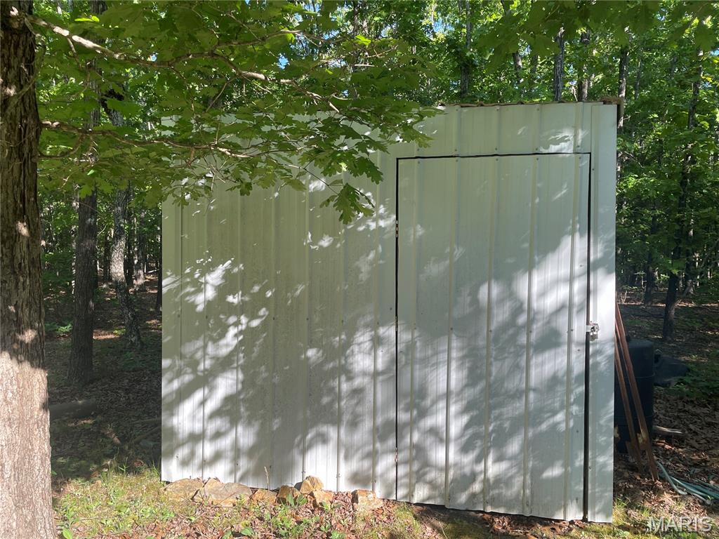 739 County Road 6250 Property Photo 5