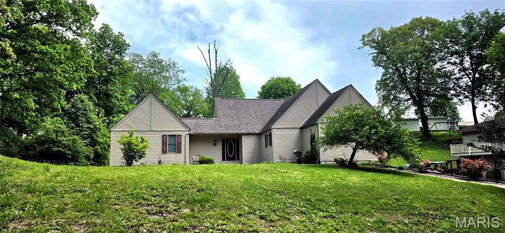 103 Estate Drive Property Photo 1