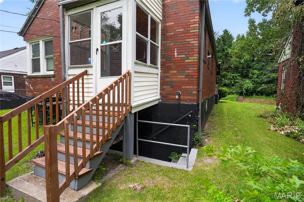 3722 Lawler Drive Property Photo 6