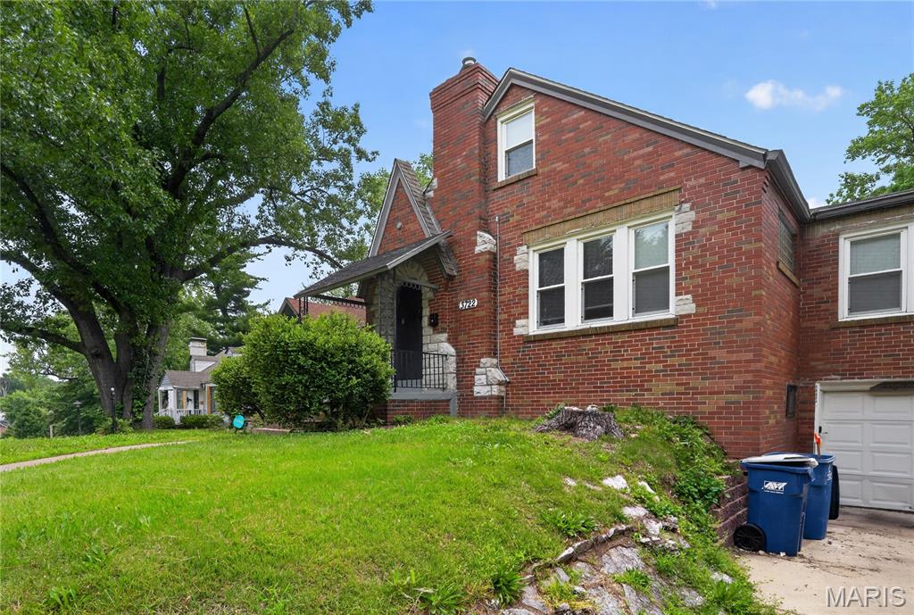 3722 Lawler Drive Property Photo 7