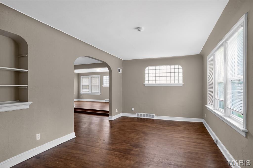 3722 Lawler Drive Property Photo 14