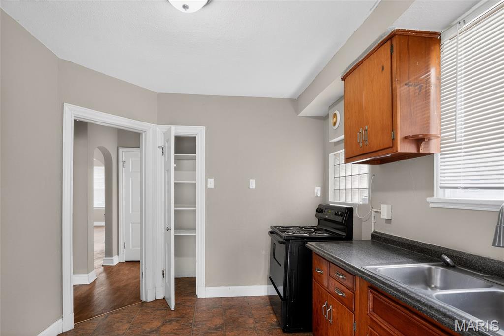 3722 Lawler Drive Property Photo 18