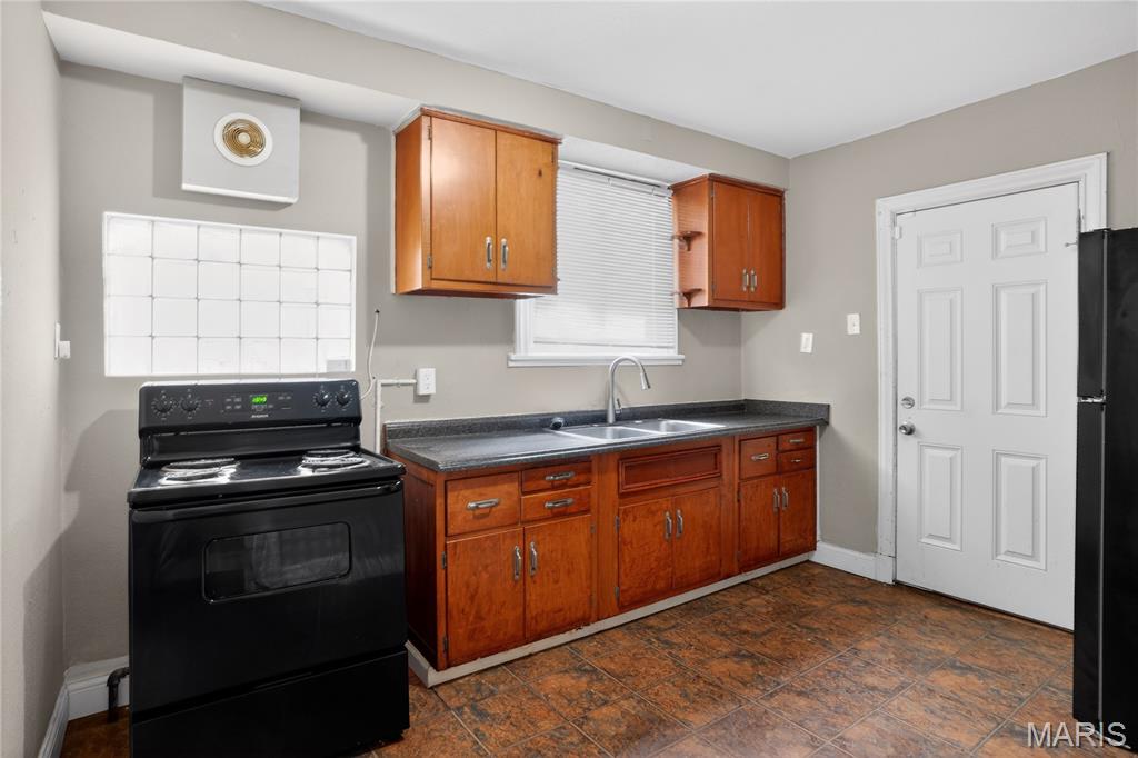3722 Lawler Drive Property Photo 19