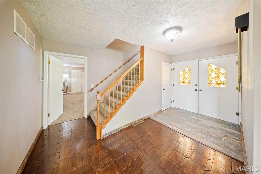 1873 Longview Lane Property Photo 8