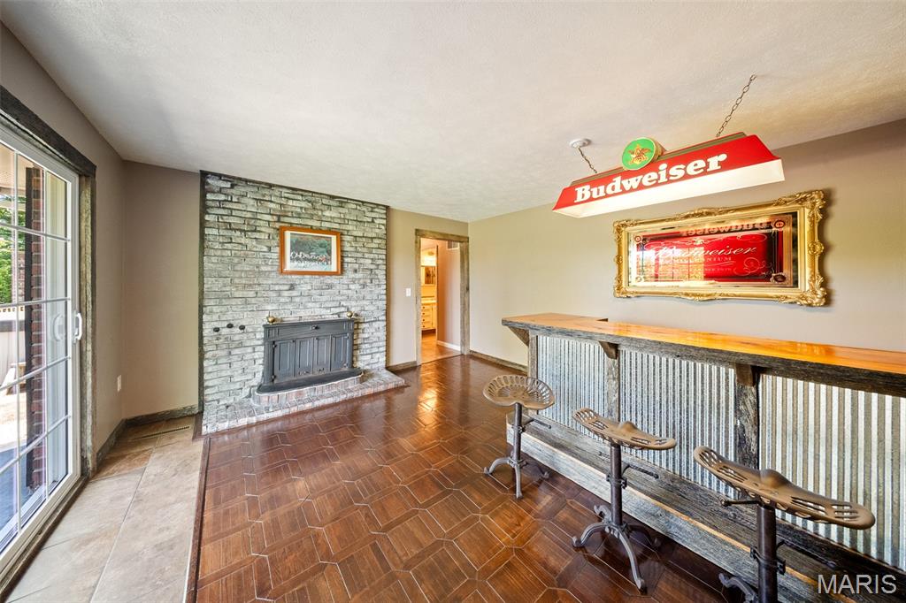 1873 Longview Lane Property Photo 17