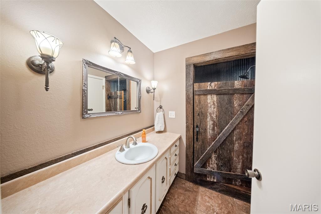 1873 Longview Lane Property Photo 19