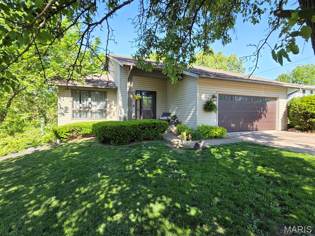 403 Constantz Drive Property Photo 4