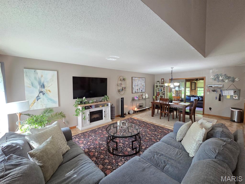 403 Constantz Drive Property Photo 10