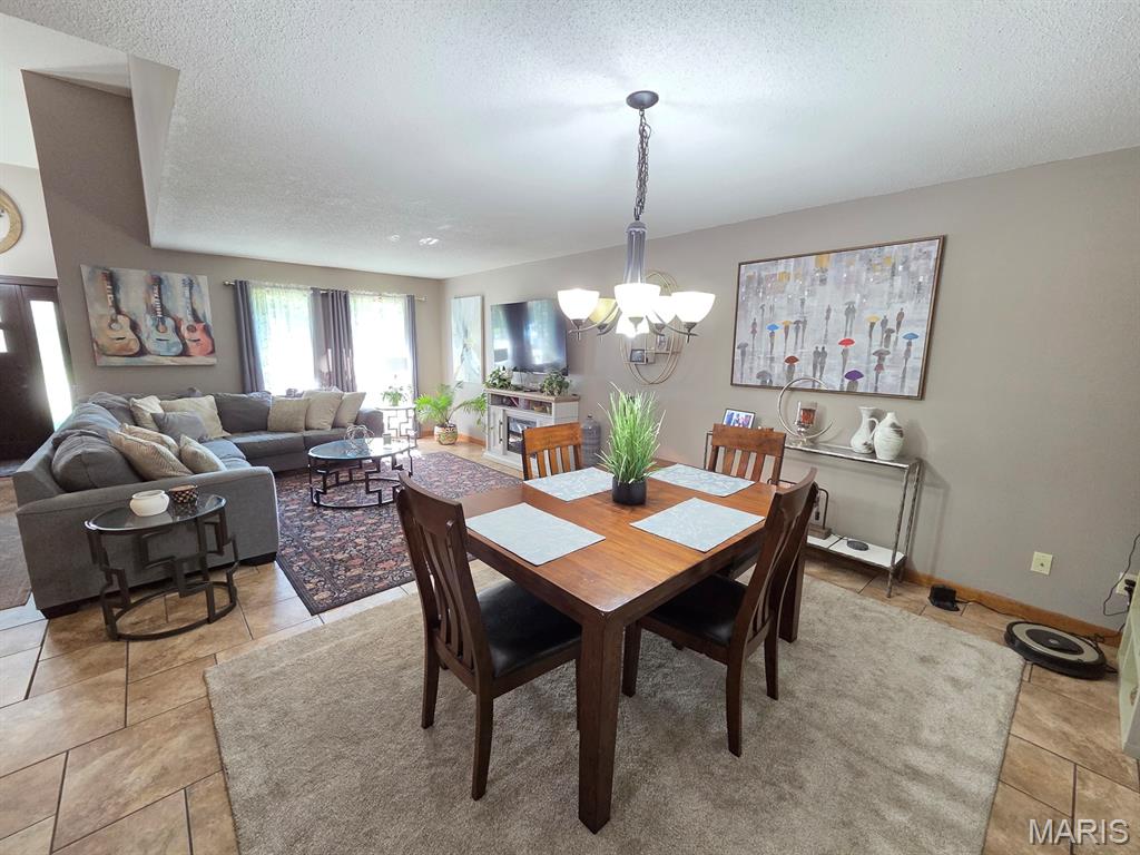 403 Constantz Drive Property Photo 13