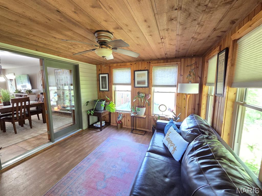 403 Constantz Drive Property Photo 19