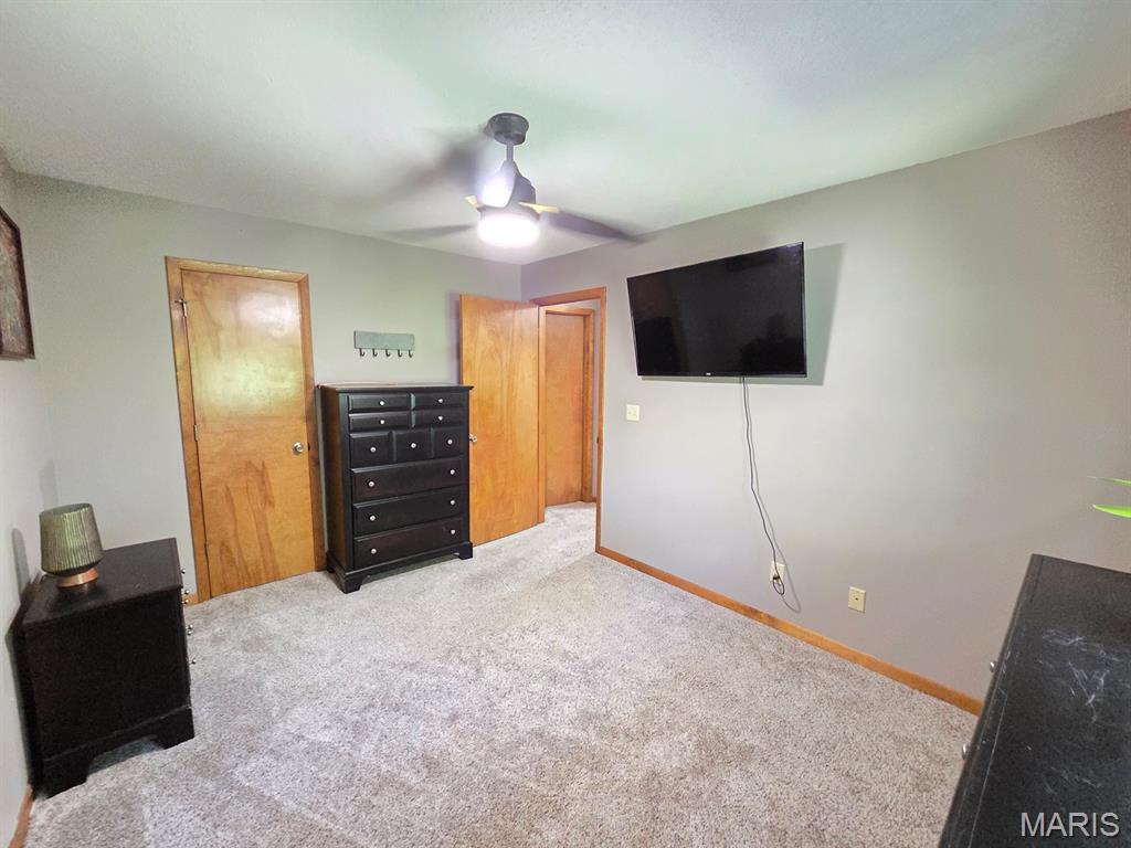 403 Constantz Drive Property Photo 32