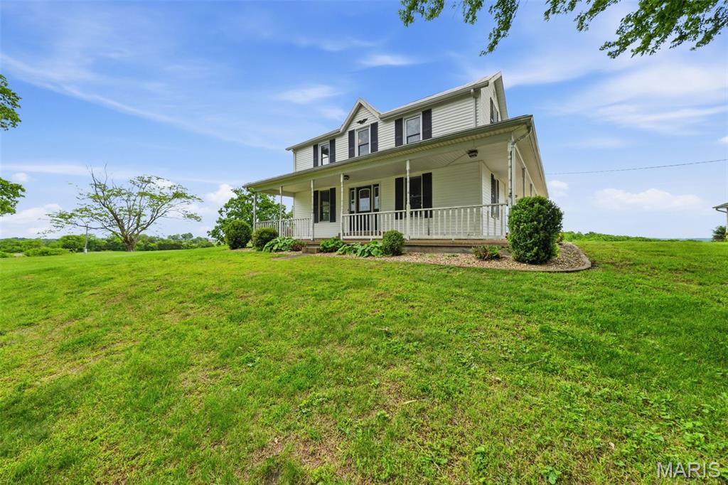9094 Highway 100 Property Photo 11