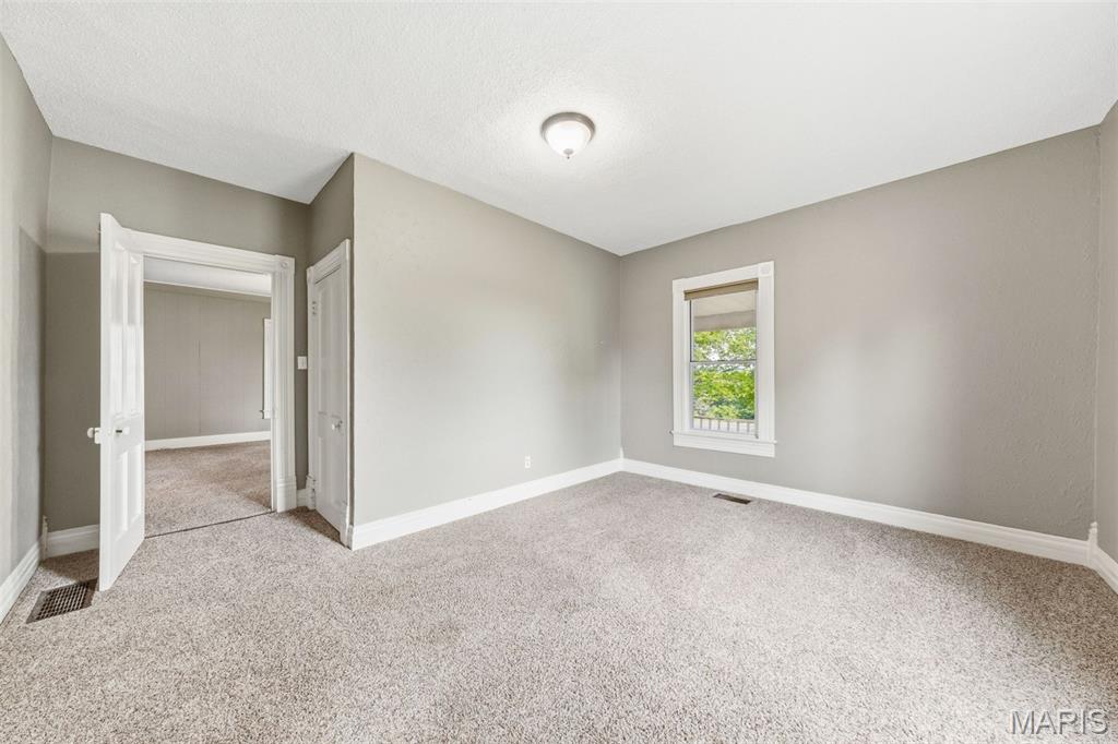 9094 Highway 100 Property Photo 73