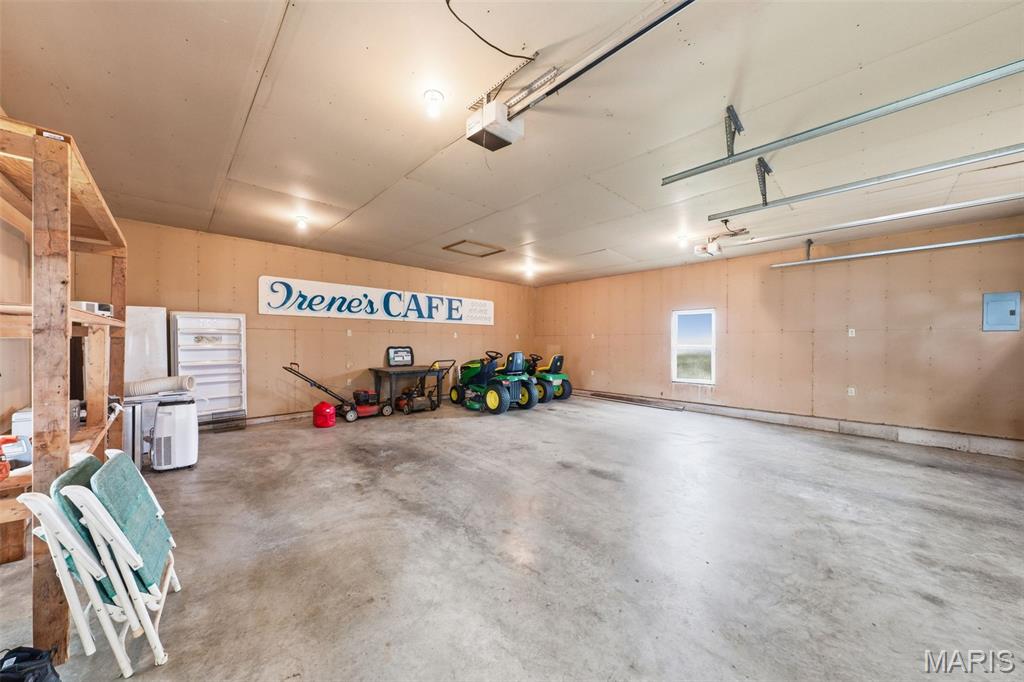 9094 Highway 100 Property Photo 84