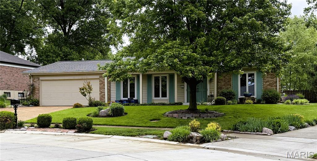 8 Sweet Meadows Lane Property Photo 1