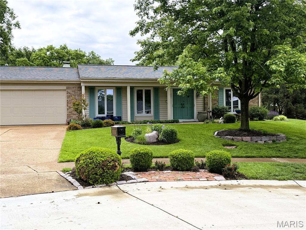8 Sweet Meadows Lane Property Photo 2