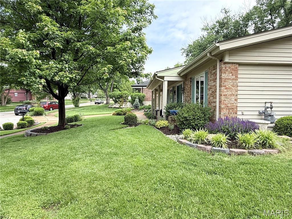 8 Sweet Meadows Lane Property Photo 11