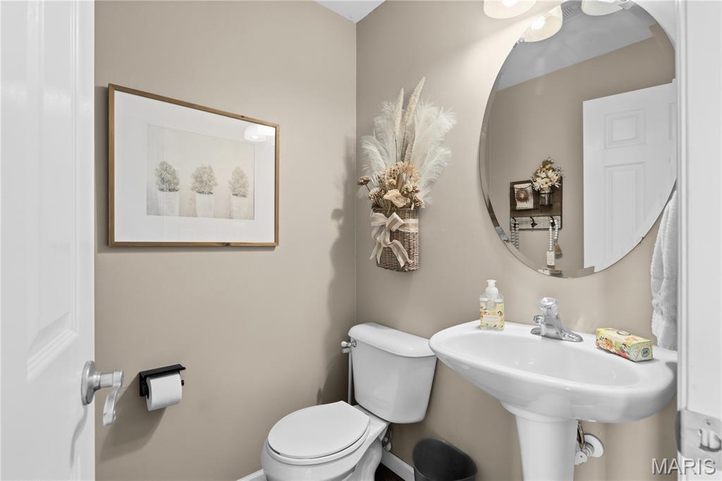 602 Autumn Creek Drive Property Photo 13