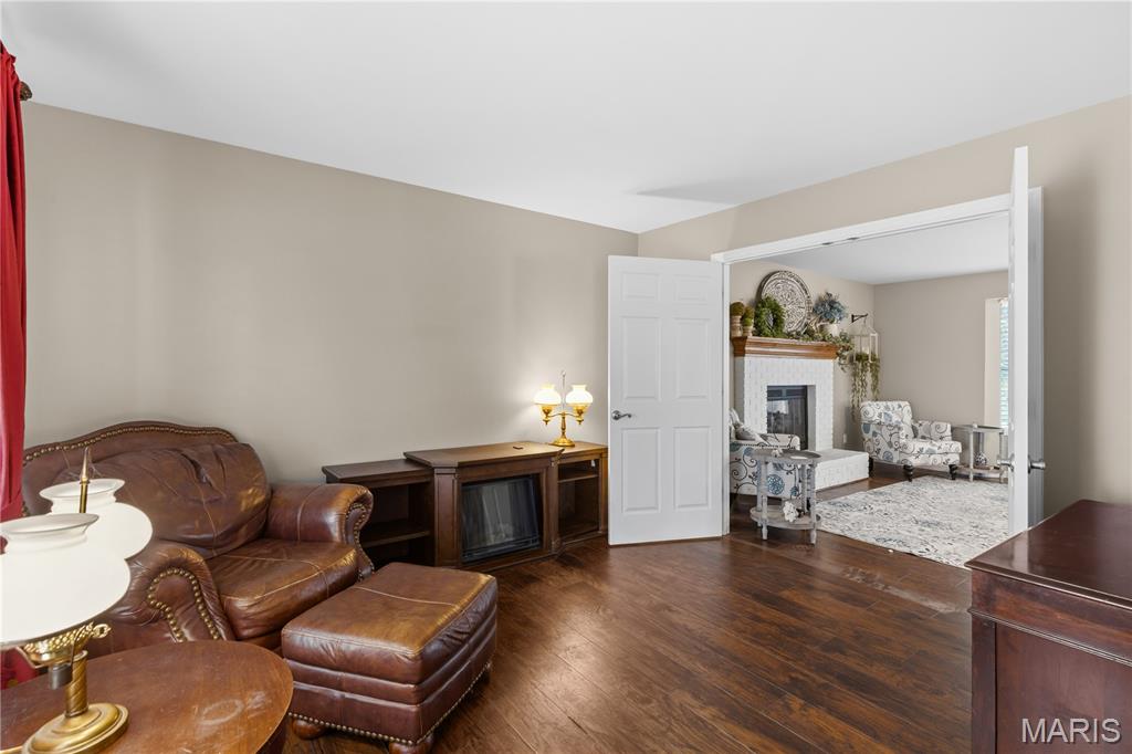 602 Autumn Creek Drive Property Photo 15