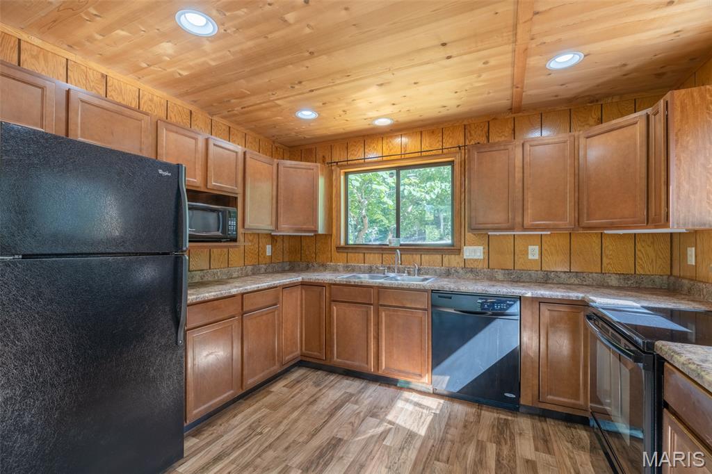 2352 Trautwein Drive Property Photo 6