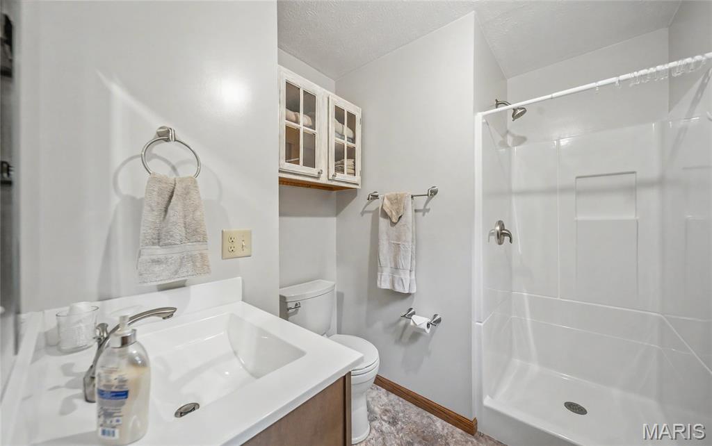 21482 Teardrop Road Property Photo 26