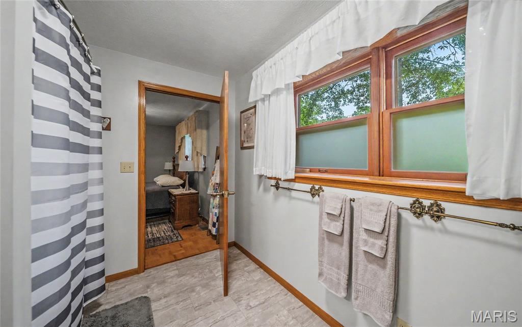 21482 Teardrop Road Property Photo 35