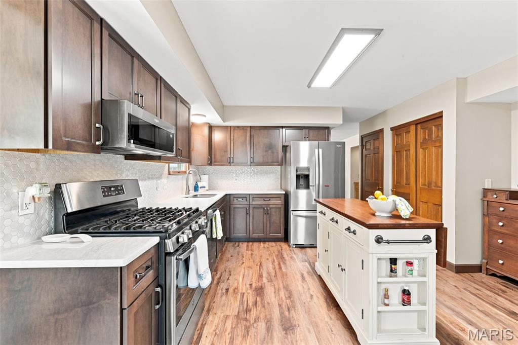 3065 Winding River Drive Property Photo 18