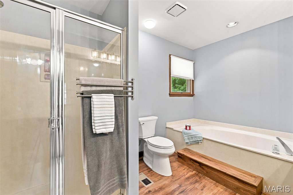 3065 Winding River Drive Property Photo 24