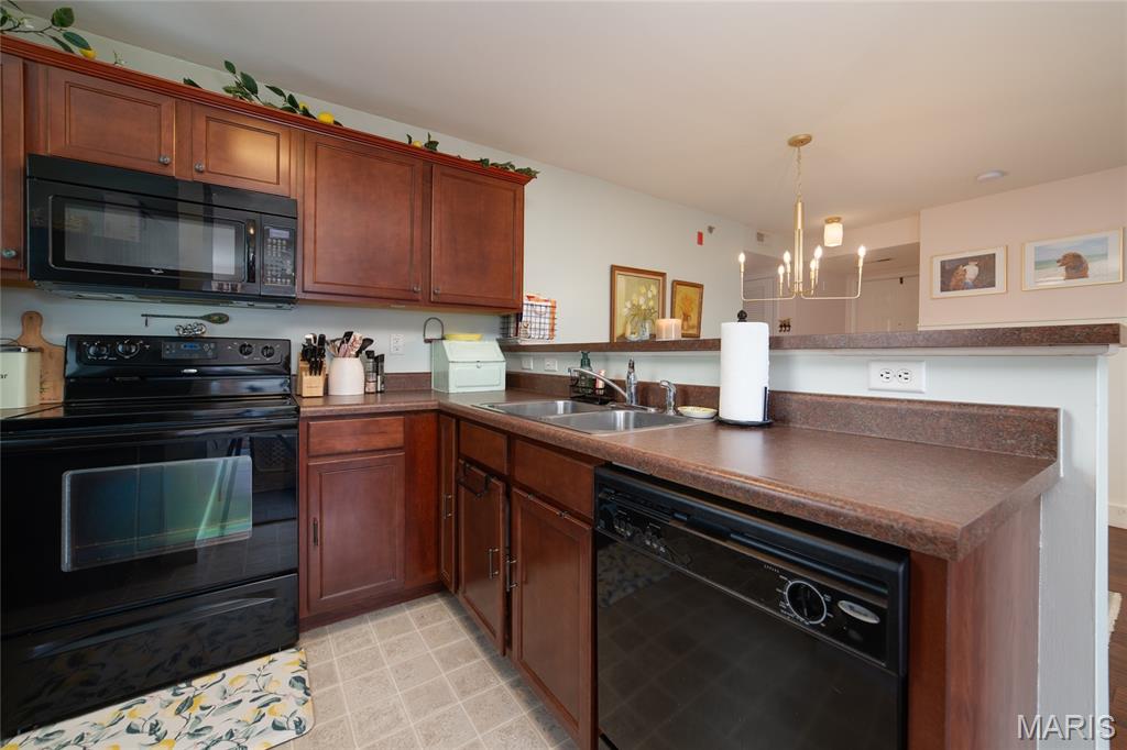 4101 Spring River Drive 1b Property Photo 6