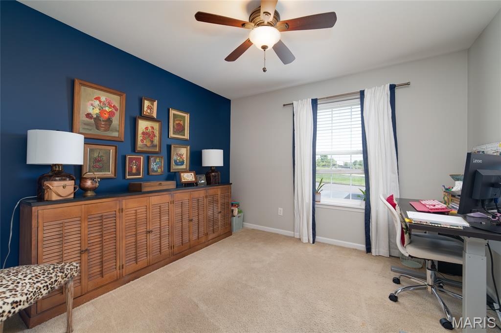 4101 Spring River Drive 1b Property Photo 9