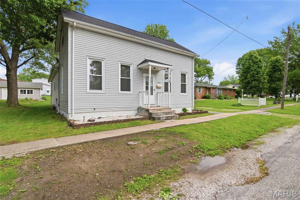 403 S Johnson Street Property Photo 2