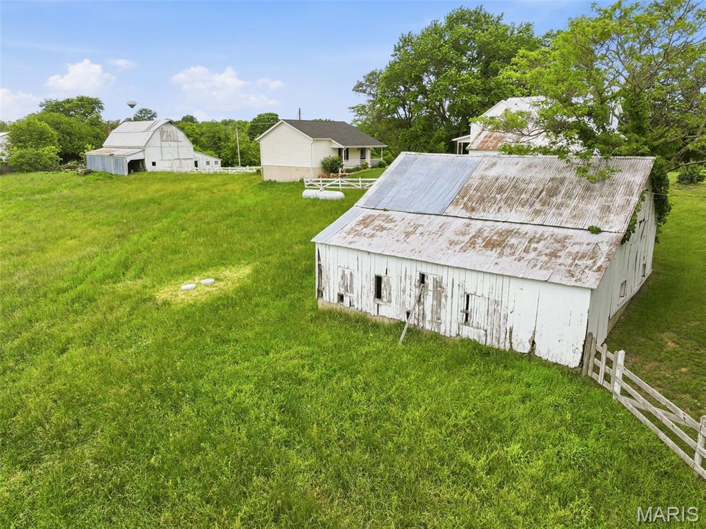 9094 Highway 100 Property Photo 38