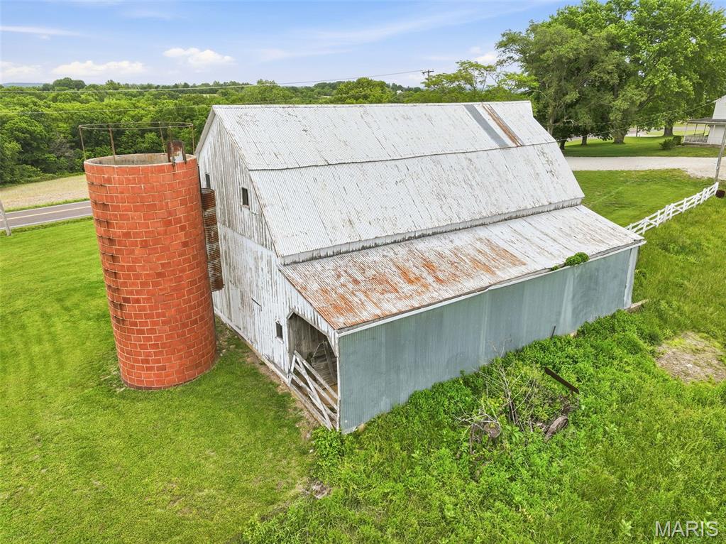 9094 Highway 100 Property Photo 52