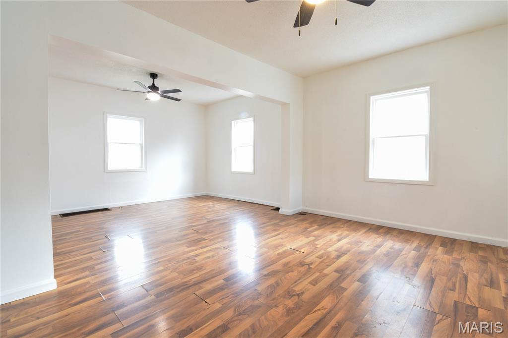 1007 Sumner Street Property Photo 2