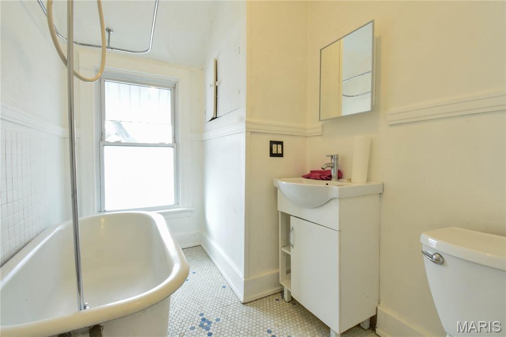 1007 Sumner Street Property Photo 11