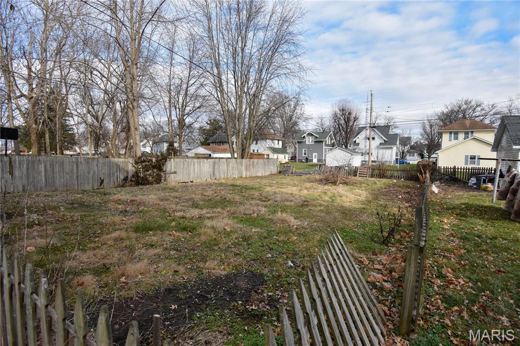 1007 Sumner Street Property Photo 23