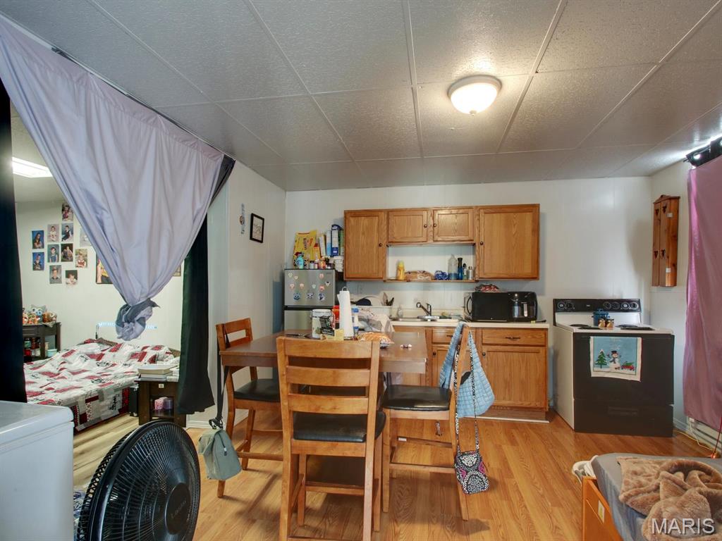 504 Broadway Street Property Photo 14