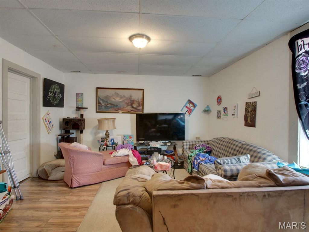 504 Broadway Street Property Photo 22
